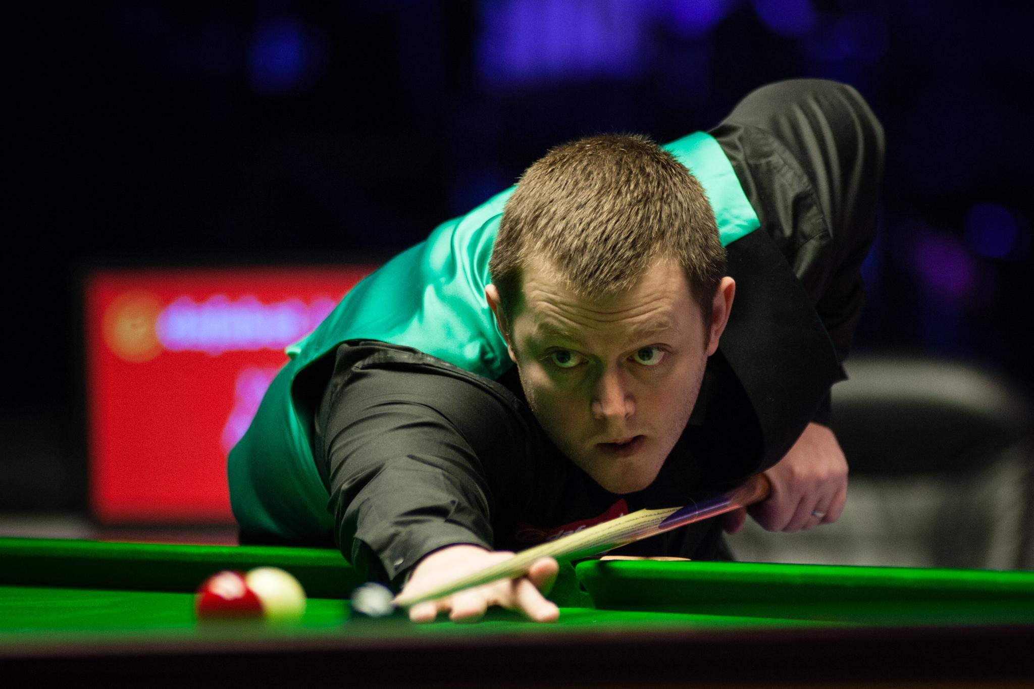 在历届青年 在历届青年